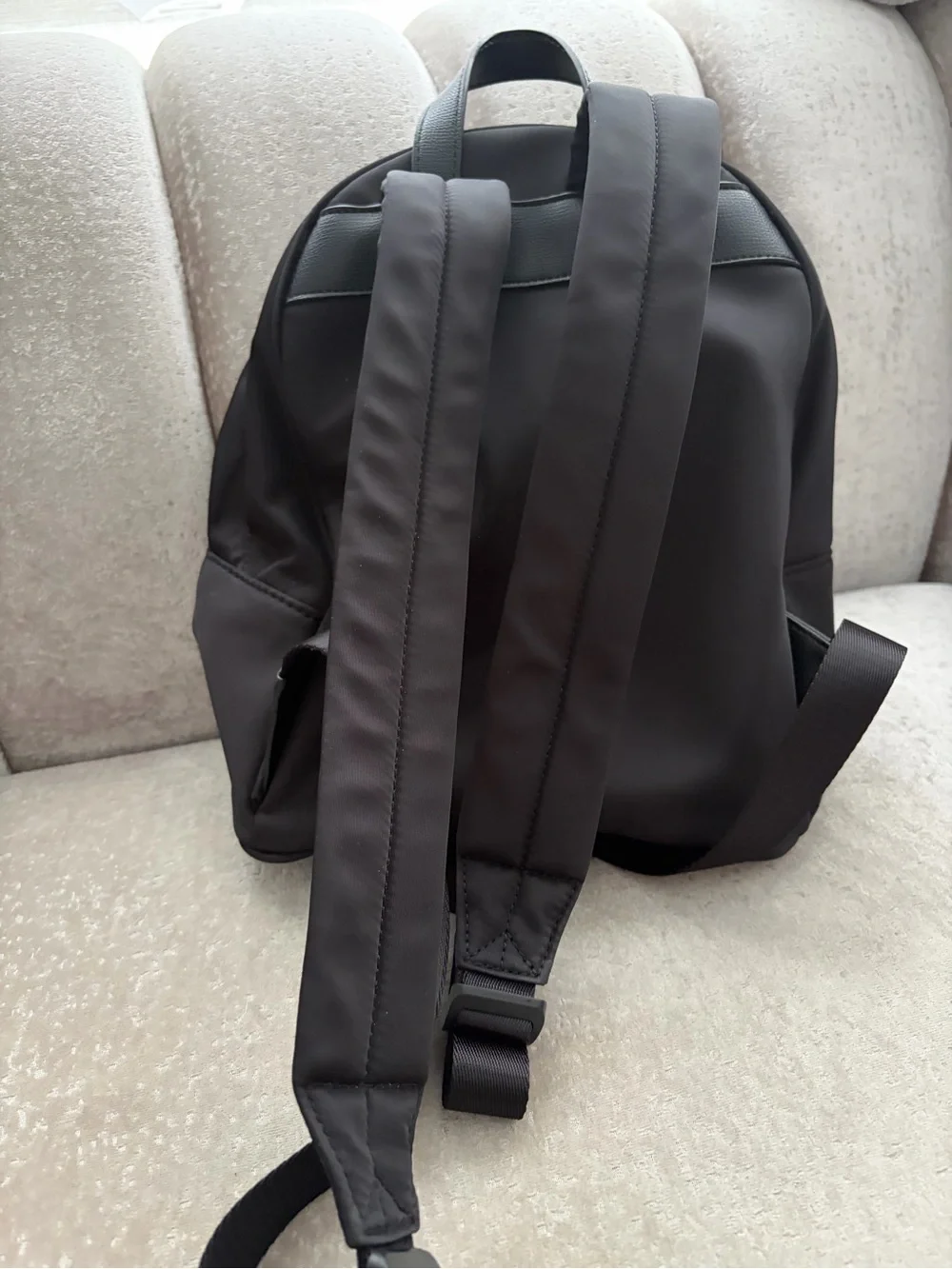 Karl Lagerfeld Paris Amor Small Backpack Peekaboo